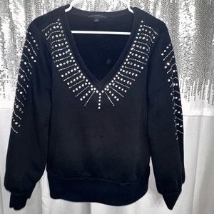 Woman’s Black Rhinestoned V Neck Sweater Sz L